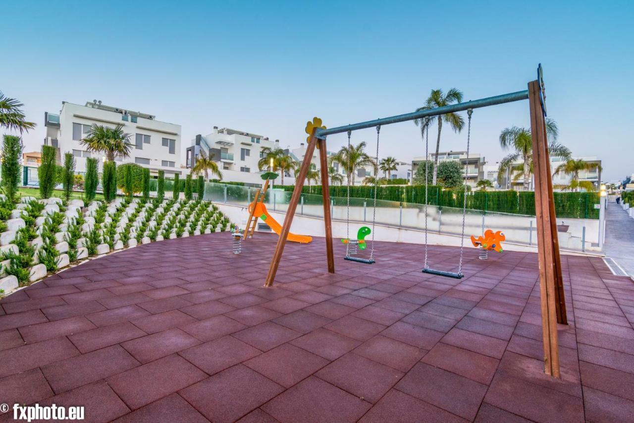 Eluxuria Sunny Villa Torrevieja Exterior foto